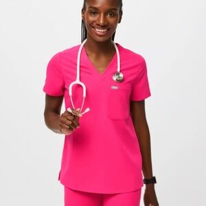 Figs Shocking Pink Catarina scrub top